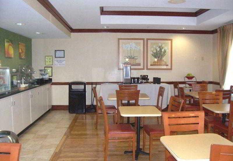 Fairfield Inn & Suites Мейкон Экстерьер фото